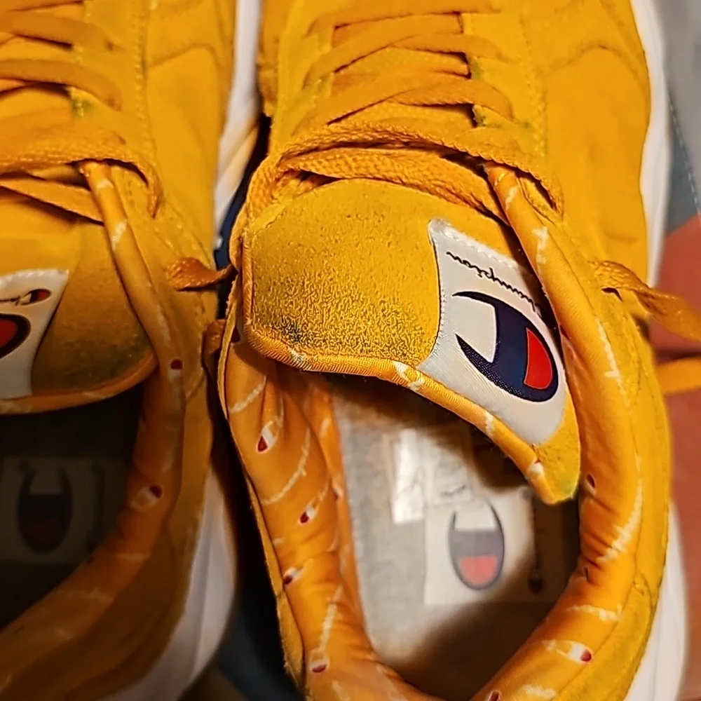 Champion shoes - Picture 8 of 9